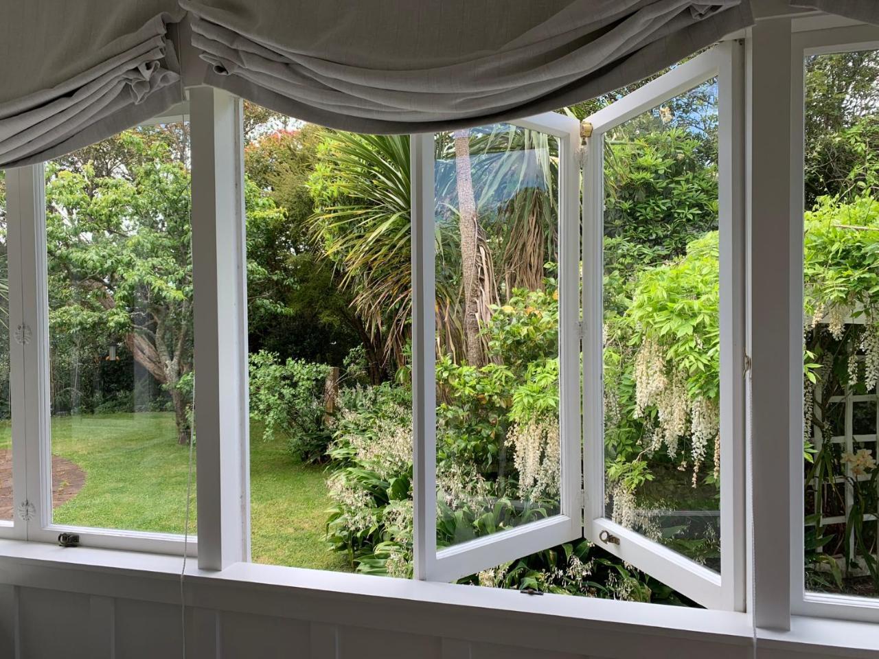 Browns Boutique Bed And Breakfast Whanganui Exteriér fotografie